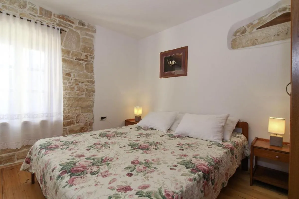 Вилла Berta In Sveti Petar U Sumi - Haus Fuer 4-5 Personen