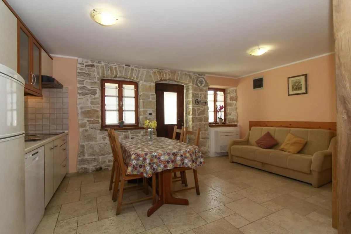 הוילה Berta In Sveti Petar U Sumi - Haus Fuer 4-5 Personen 0*,