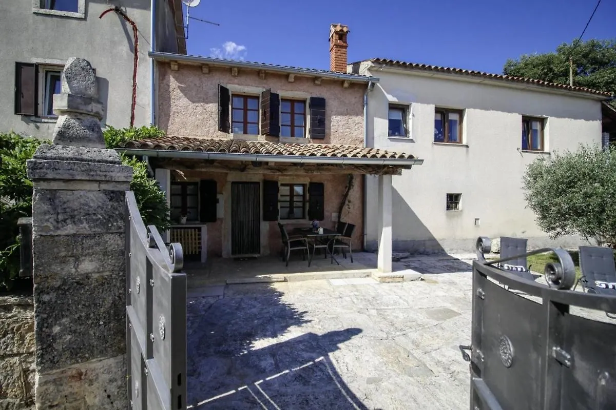 הוילה Berta In Sveti Petar U Sumi - Haus Fuer 4-5 Personen קרואטיה